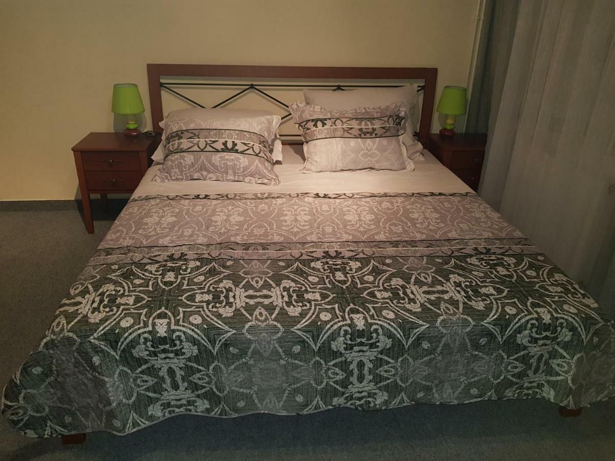 Elg Rooms Постойна Экстерьер фото